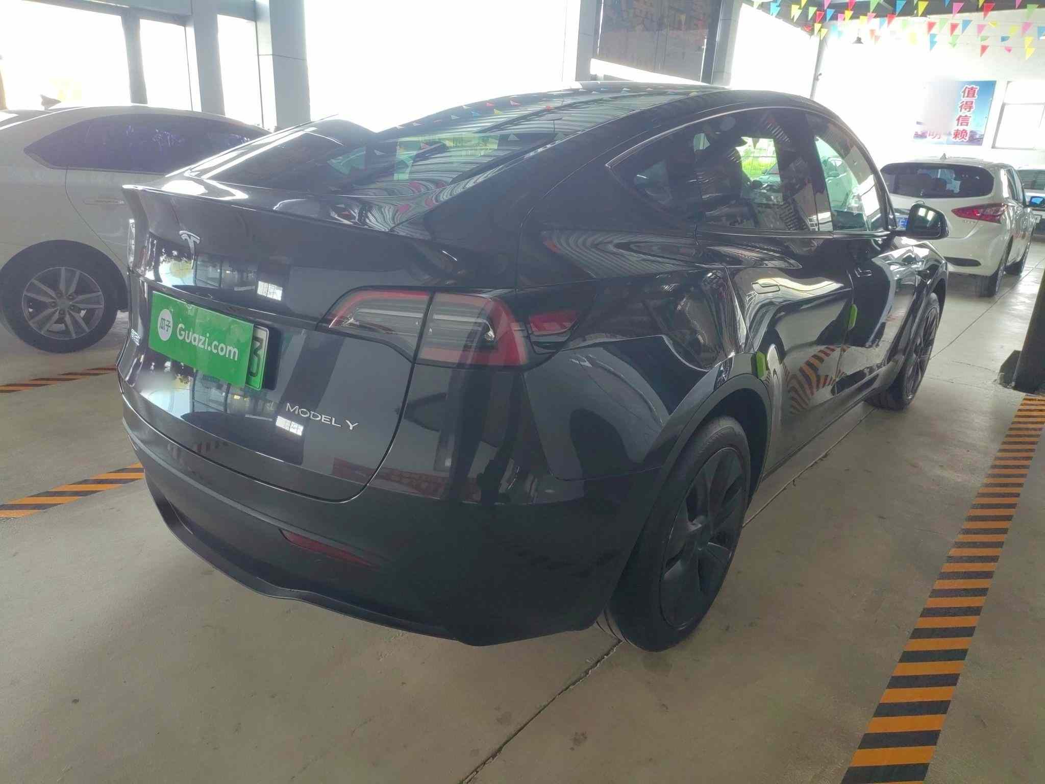 特斯拉 Model Y 2024款 后轮驱动版(4)