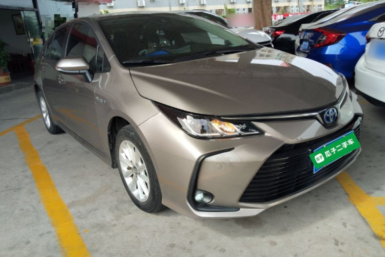 丰田 卡罗拉 2022款 双擎 1.8L E-CVT先锋版车身外观6002