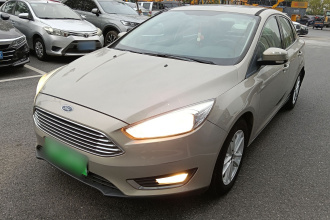 福特 福克斯 2015款 三厢 1.6L 自动风尚型