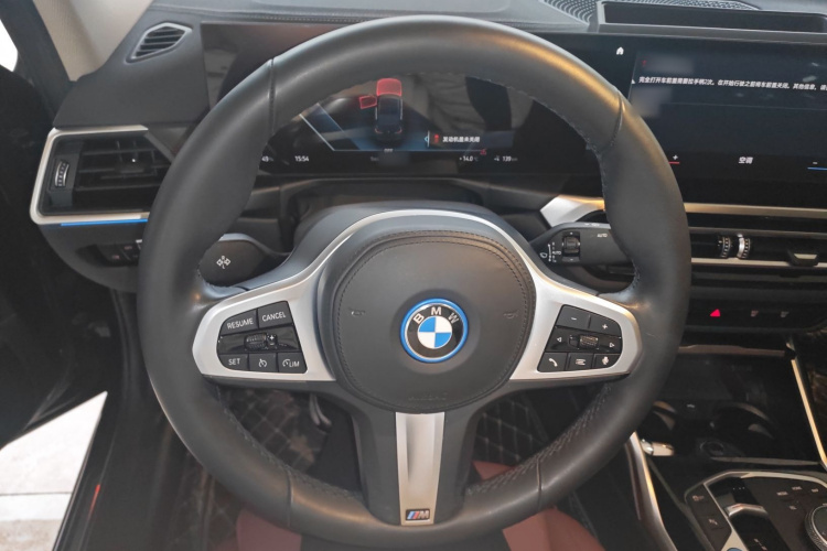 宝马i3 2022款 eDrive 35 L中控内饰13