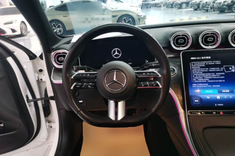 奔驰C级 2024款 改款二 C 260 L 运动版中控内饰13