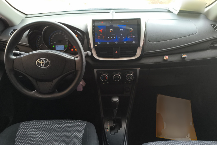 丰田 威驰FS 2017款 1.5L CVT锋驰版中控内饰12