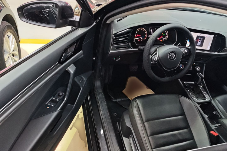 大众 速腾 2019款 280TSI DSG舒适型 国VI中控内饰20