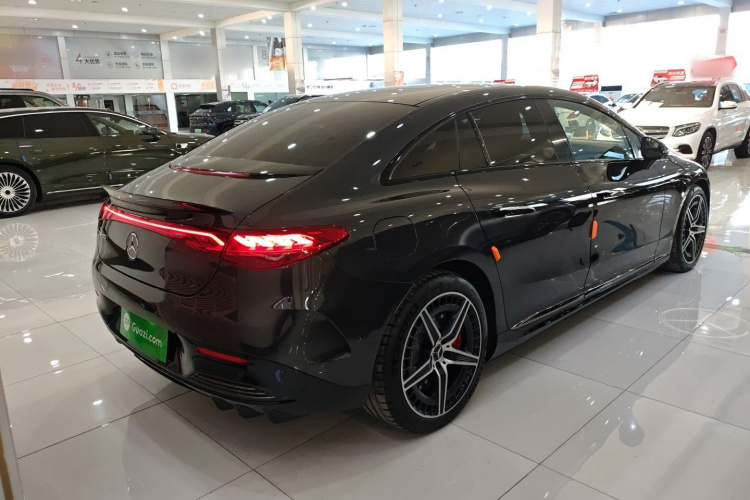 奔驰EQE AMG 2023款 AMG EQE 53 4MATIC+车身外观6005