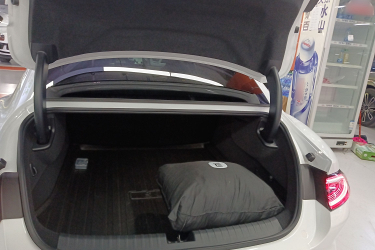 小米汽车 小米SU7 2024款 四驱超长续航高阶智驾Max版局部细节23