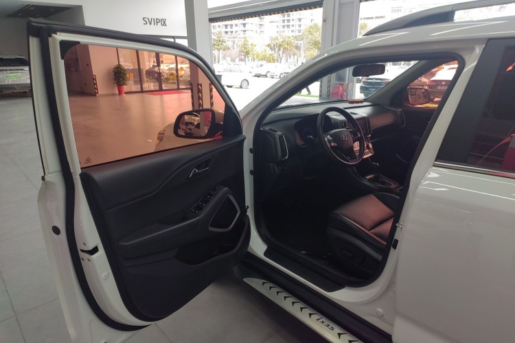 北京现代ix35 2018款 2.0L 自动两驱智勇·畅享版中控内饰20