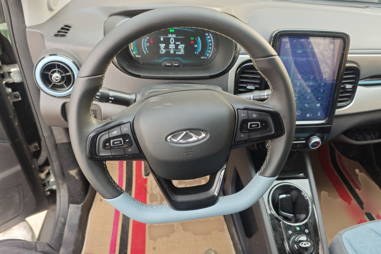 奇瑞 小蚂蚁 2022款 甜粉款 半糖版 磷酸铁锂 29.2kWh 30kW 301km中控内饰13