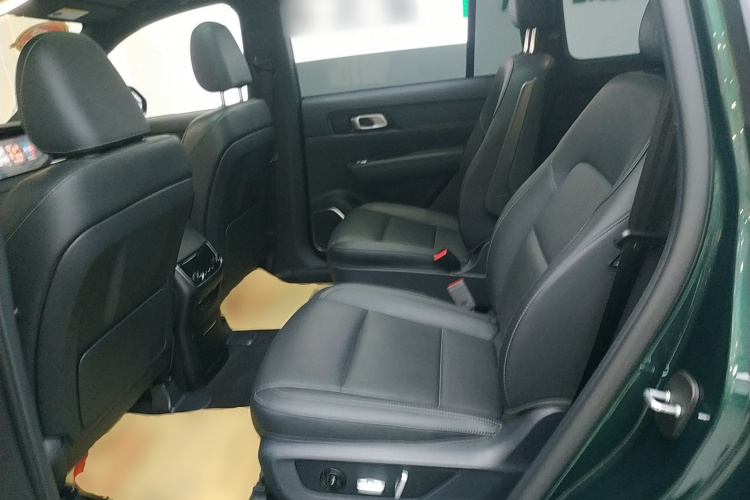 理想汽车 理想ONE 2021款 增程6座版中控内饰21