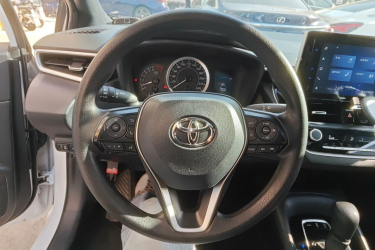 丰田 雷凌 2022款 185T CVT豪华版局部细节13