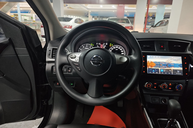 日产 轩逸 2022款 经典 1.6XL CVT豪华版中控内饰13
