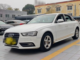 奥迪A4L 2013款 35 TFSI 自动标准型