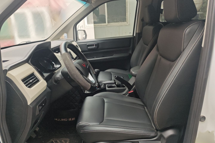 五菱汽车 五菱征程 2021款 1.5T 手动豪华型局部细节19