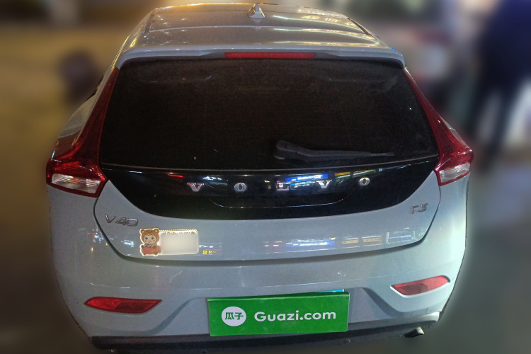 沃尔沃V40 2019款 T3 智逸版车身外观6