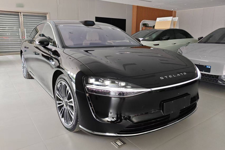 鸿蒙智行 享界S9 2024款 纯电 Ultra 四驱旗舰版车身外观6002