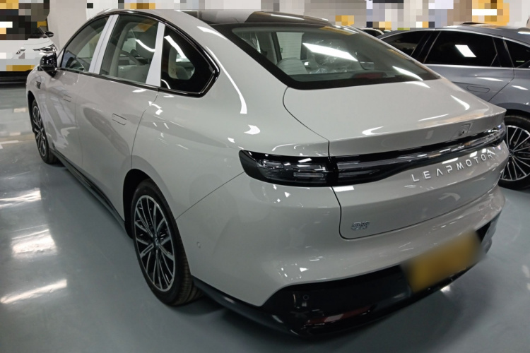 零跑汽车 零跑B01 2025款 550悦享版车身外观6003