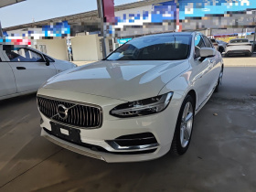 沃尔沃S90 2019款 T4 智逸版