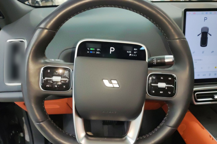 理想汽车 理想L8 2023款 Pro中控内饰13