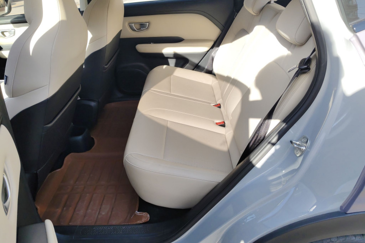 五菱汽车 五菱缤果PLUS 2024款 401km 旗舰版 四座版中控内饰7004