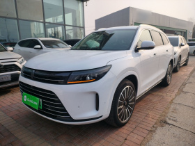 鸿蒙智行 问界M7 2022款 1.5T 四驱旗舰版