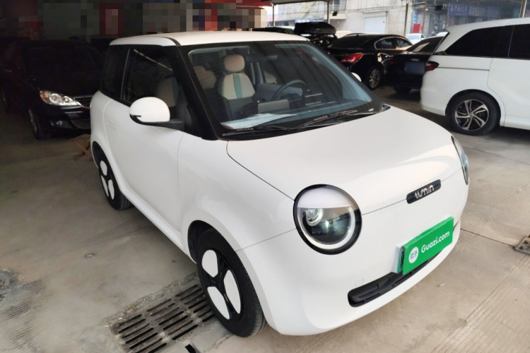 长安启源 长安Lumin 2022款 155km 清甜款车身外观3