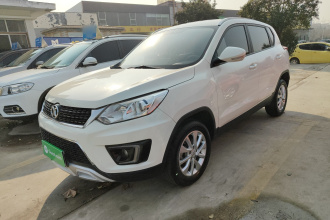 北京汽车 绅宝X35 2016款 1.5L 手动精英版