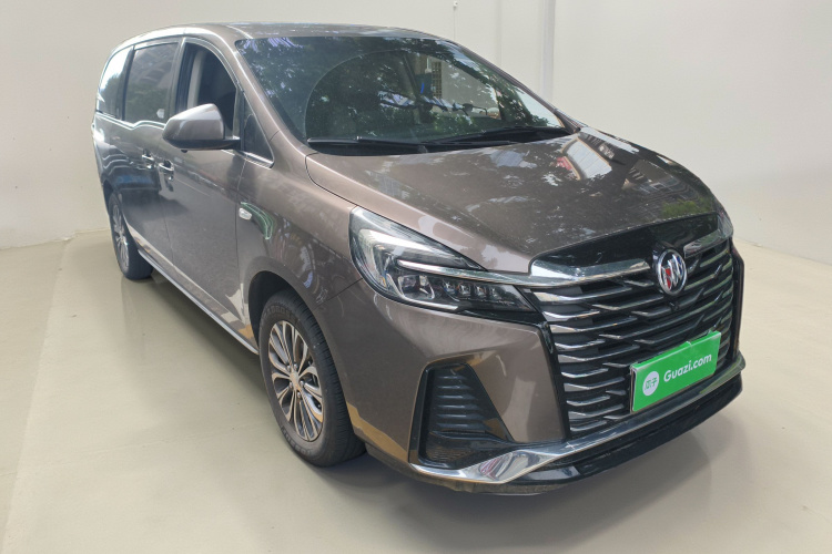 别克GL8 2023款 陆上公务舱 舒适型车身外观3