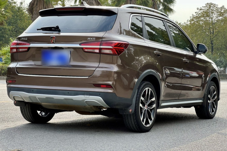 荣威RX5 2018款 20T 两驱自动互联网智尊版车身外观6004