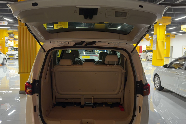 别克GL8 2023款 陆上公务舱 652T 豪华型局部细节23