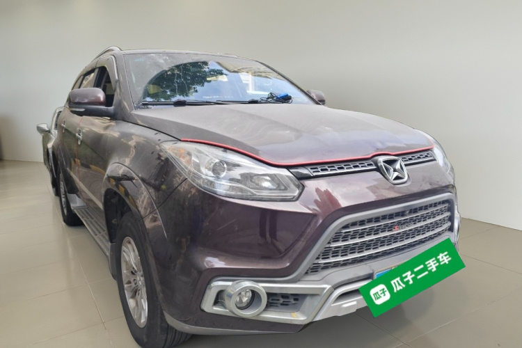 江铃 驭胜S350 2016款 2.0T 自动两驱汽油豪华天窗版7座车身外观3