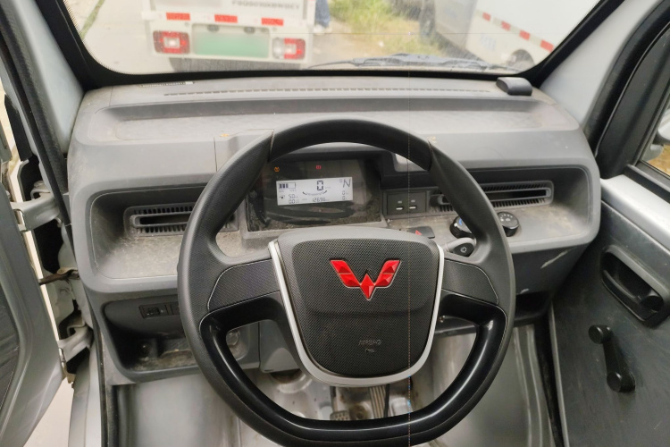 五菱汽车 五菱E10 2023款 舒适型中控内饰12