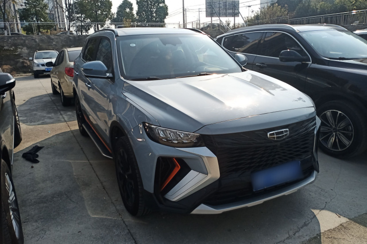 吉利汽车 2022款 博越X 1.8TD DCT智慧型车身外观3