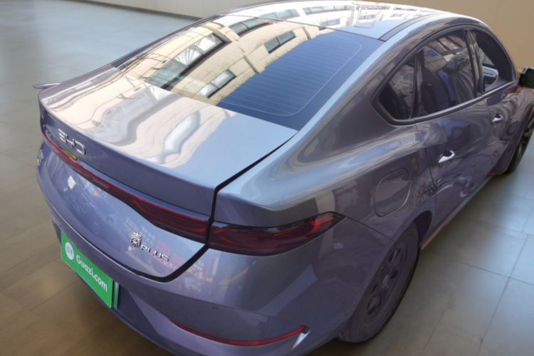 比亚迪 秦PLUS 2025款 DM-i 智驾版 55KM领先型车身外观7