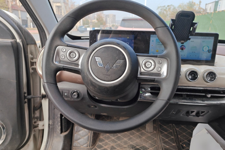 五菱汽车 五菱缤果 2024款 333km 悦享款中控内饰13