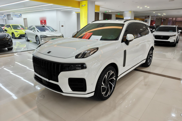 领克09 2021款 2.0T Halo 六座车身外观1