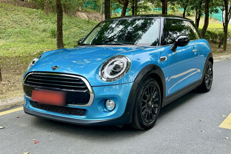 MINI 2018款 1.5T COOPER 经典派车身外观1