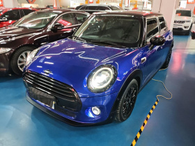 MINI 2019款 1.5T COOPER 经典派 五门版