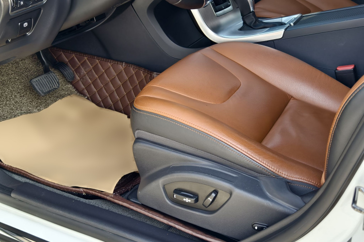 沃尔沃S60 2017款 S60L T4 智远版局部细节41