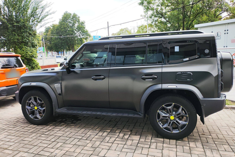 捷途旅行者 2023款 2.0T 四驱穿越PRO+车身外观4