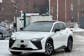 雷克萨斯RZ 2023款 450e 四驱纵享版