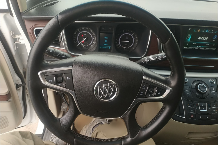 别克GL8 2018款 28T 豪华型 国VI局部细节13