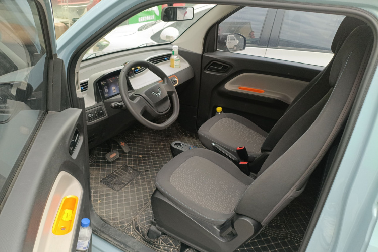 五菱汽车 宏光MINIEV 2020款 自在款 磷酸铁锂中控内饰7003