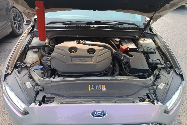 福特 蒙迪欧 2013款 2.0L GTDi200豪华型局部细节24