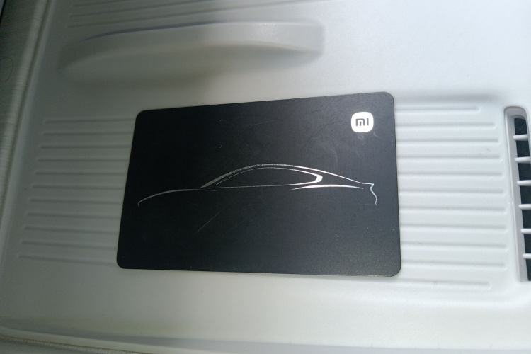 小米汽车 小米SU7 2024款 四驱Max创始版中控内饰7001