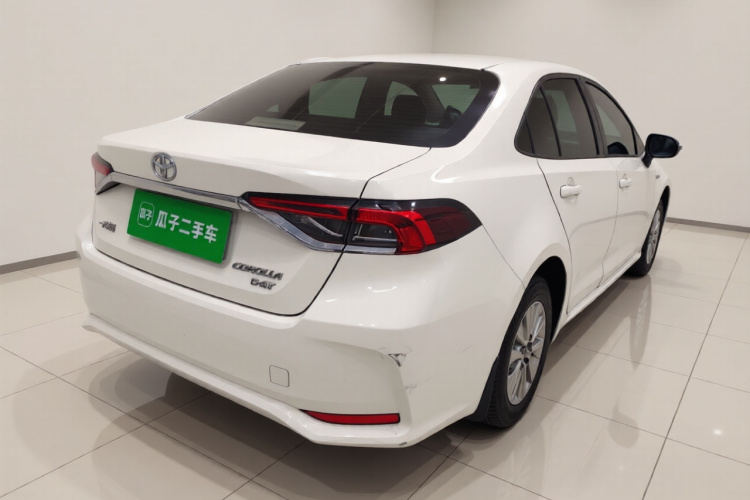 丰田 卡罗拉 2021款 1.2T S-CVT 精英版车身外观7