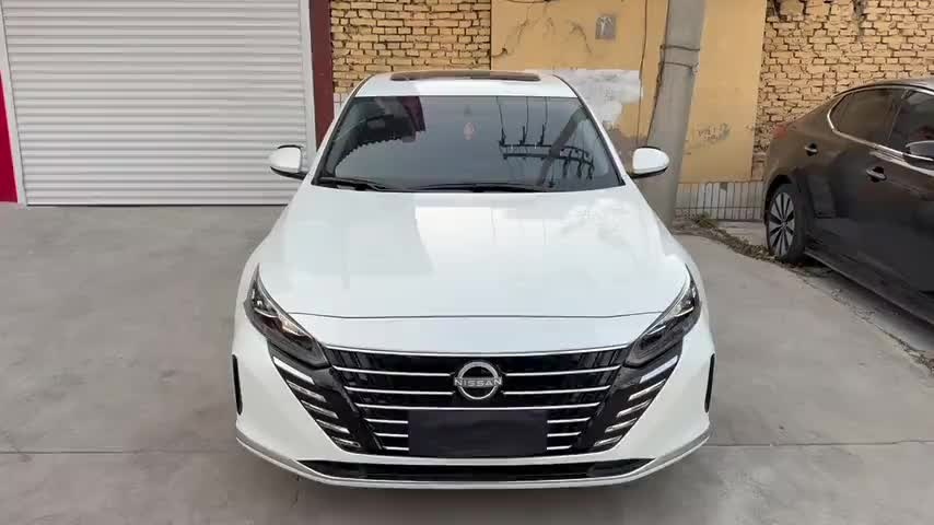 日产 天籁 2024款 2.0L XE 真心版实拍1