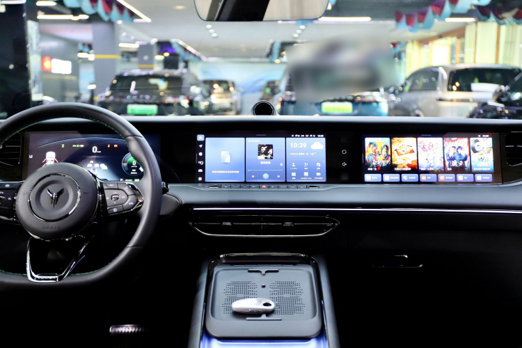 岚图汽车 岚图FREE 2025款 318 318km 后驱环游版中控内饰7006