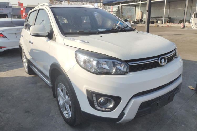 长城M4 2014款 1.5L 手动舒适型车身外观3