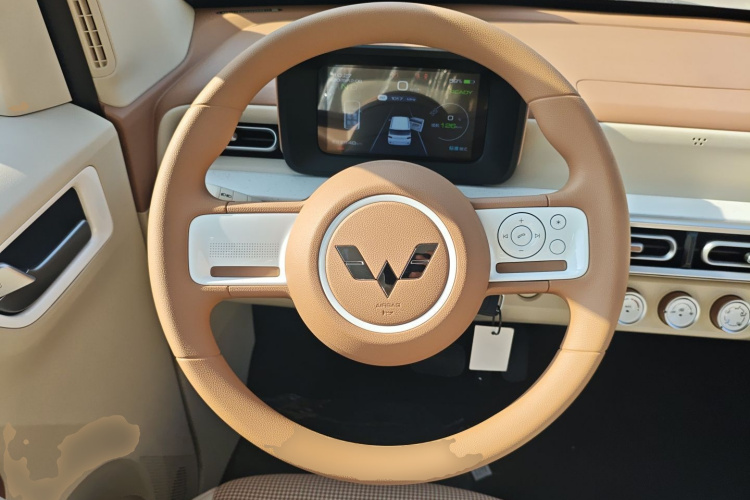 五菱汽车 宏光MINIEV 2024款 第三代 215km 青春版中控内饰13