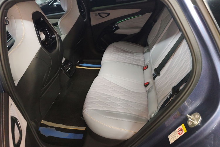 比亚迪 海豹 2022款 700km 长续航后驱版中控内饰21