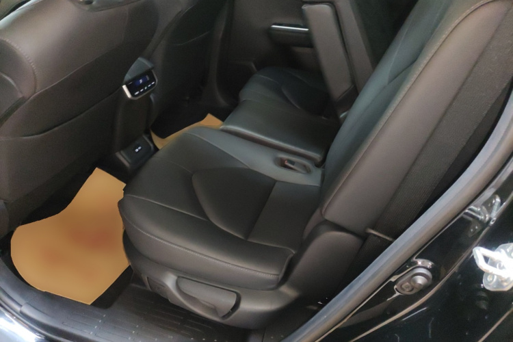 丰田 汉兰达 2022款 380T 四驱尊贵版 7座中控内饰21